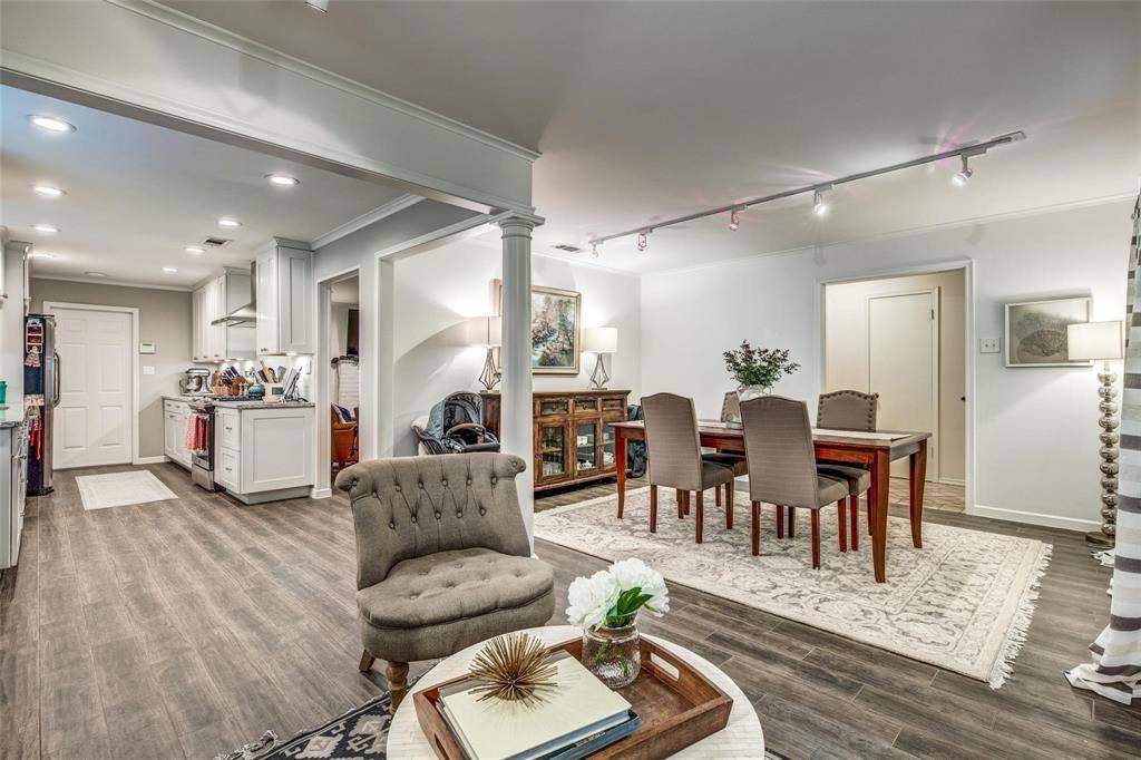 9921 Windlake Circle, Dallas, TX 75238