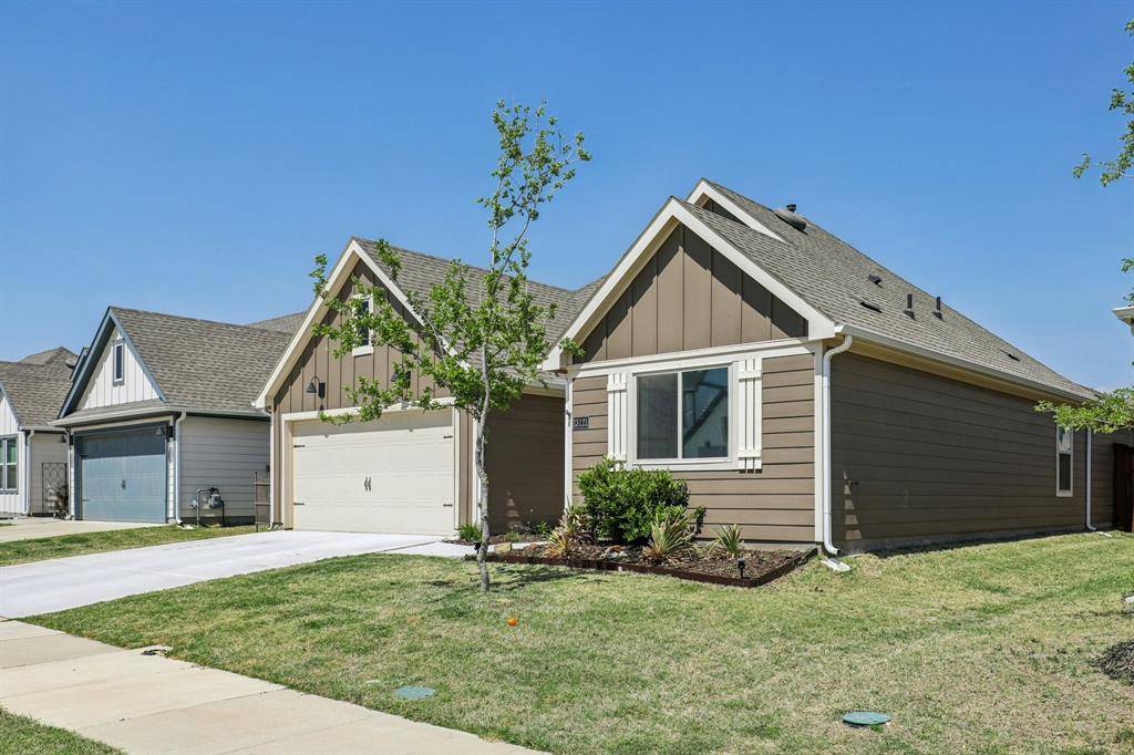 13121 S Haven Way, Providence Village, TX 76227