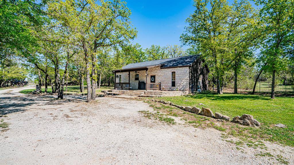 2200 Glenn Cemetery Road, Tolar, TX 76476
