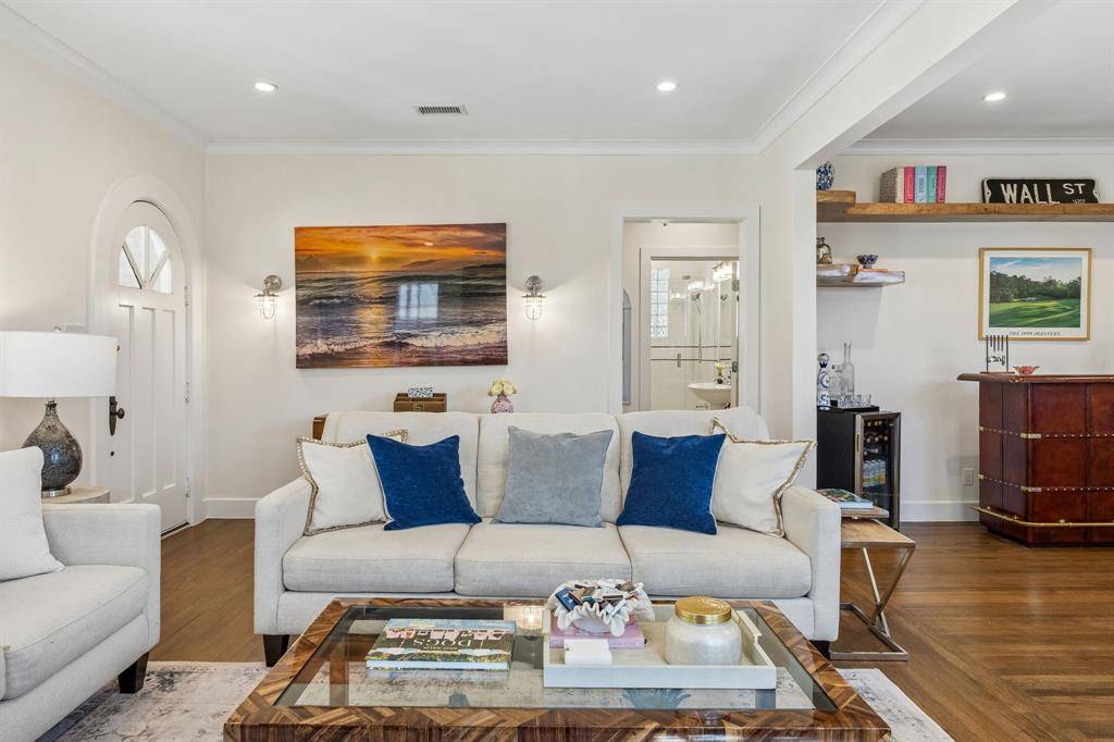 5310 Monticello Avenue, Dallas, TX 75206