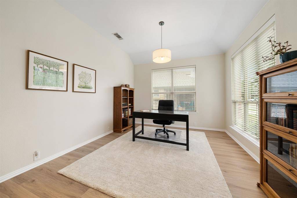 2661 Pine Trail Drive, Little Elm, TX 75068