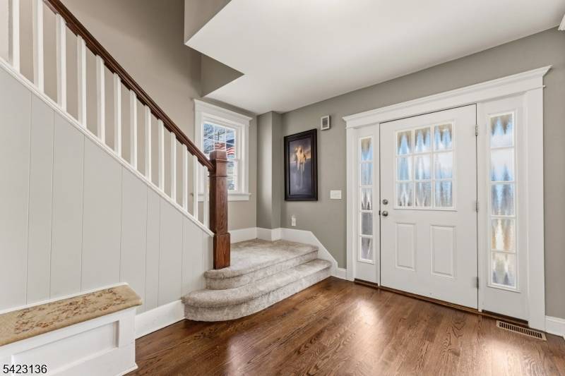 420 Mountainview Ter, Dunellen Boro, NJ 08812