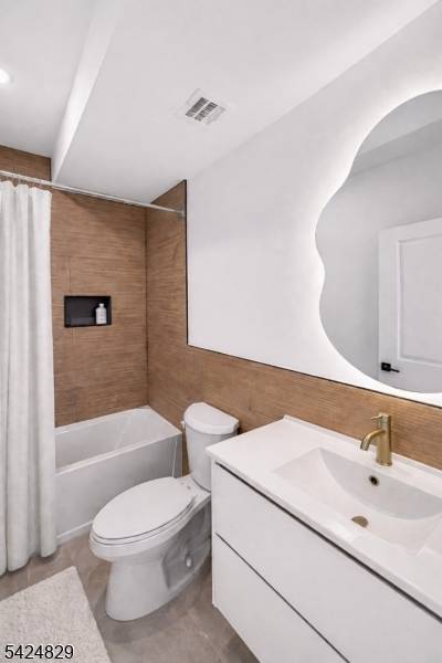 270 Hunterdon St #1, Newark City, NJ 07103