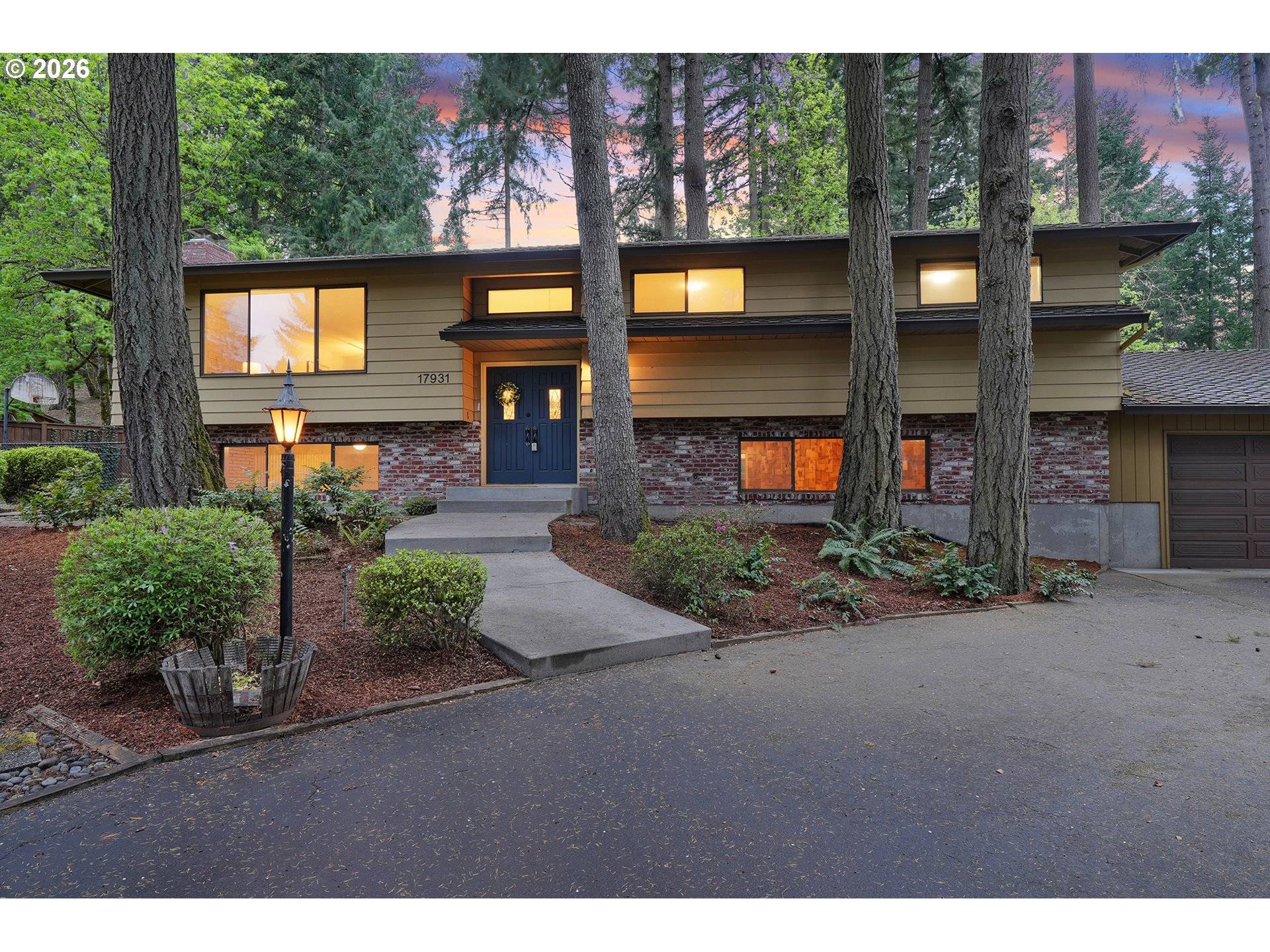 17931 S EDGEWOOD LN, Oregon City, OR 97045