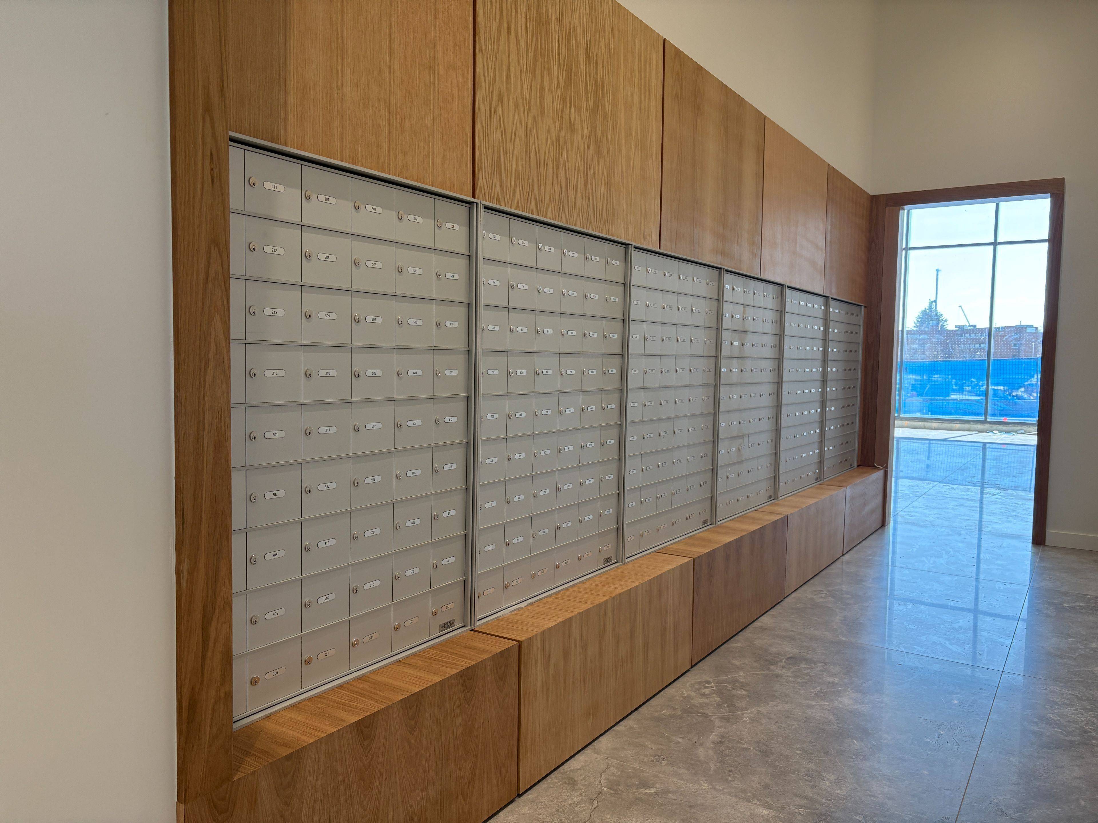 29 Green Trail CT #512, Toronto C15, ON M2K 0J9