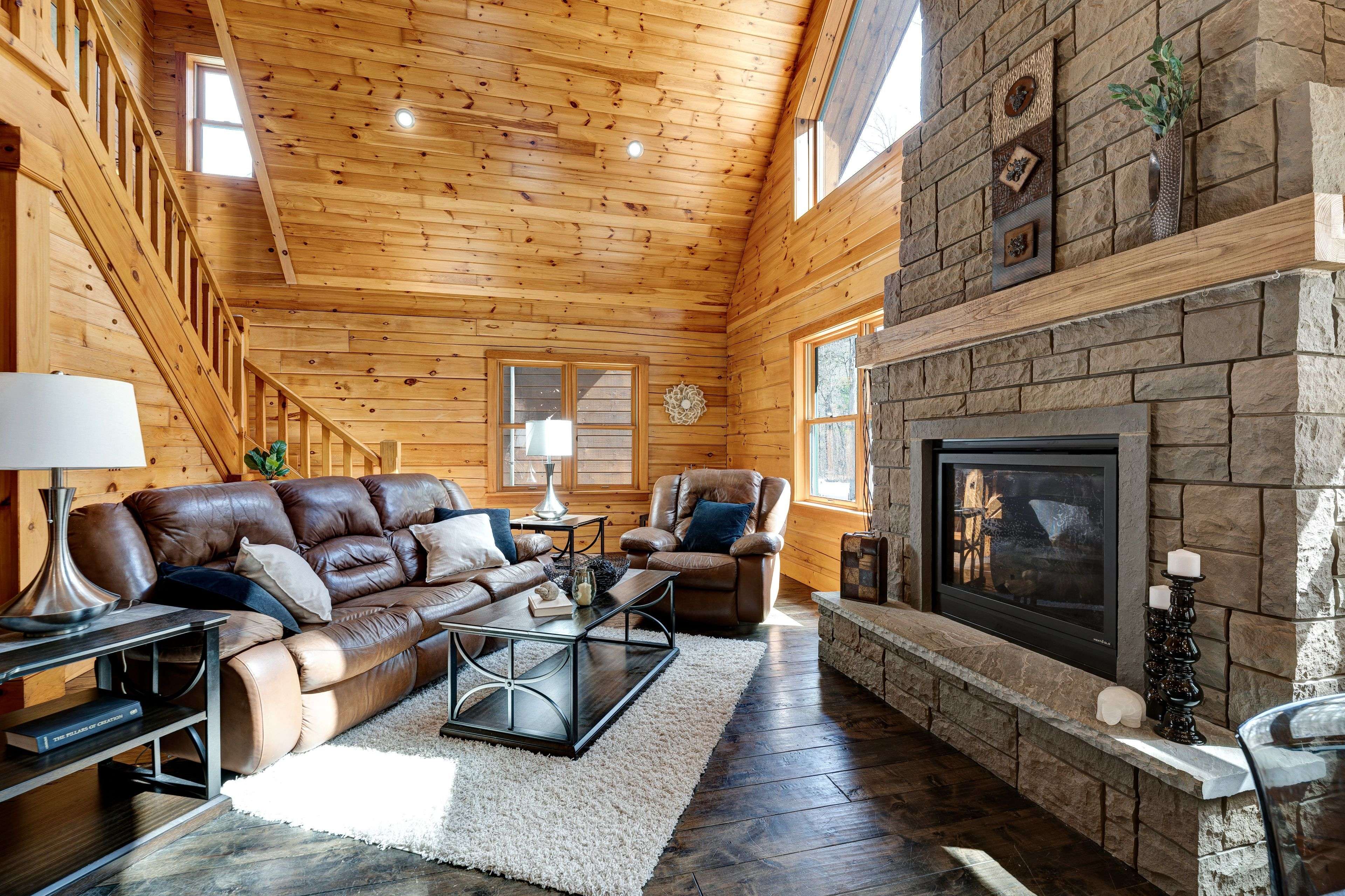 145 Mallens RD, Rideau Lakes, ON K0G 1E0