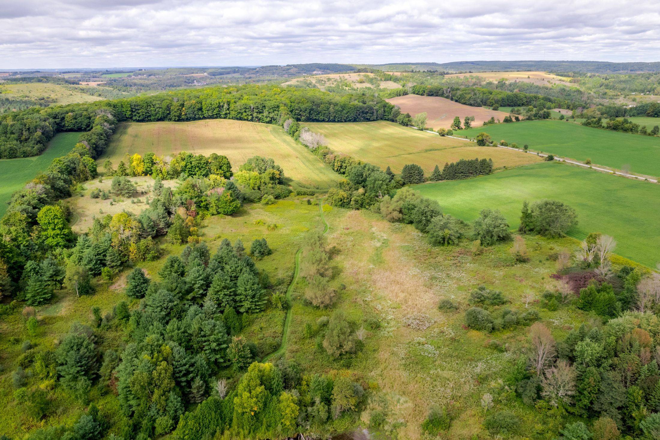 000 Crossen RD, Hamilton Township, ON K9A 4J9