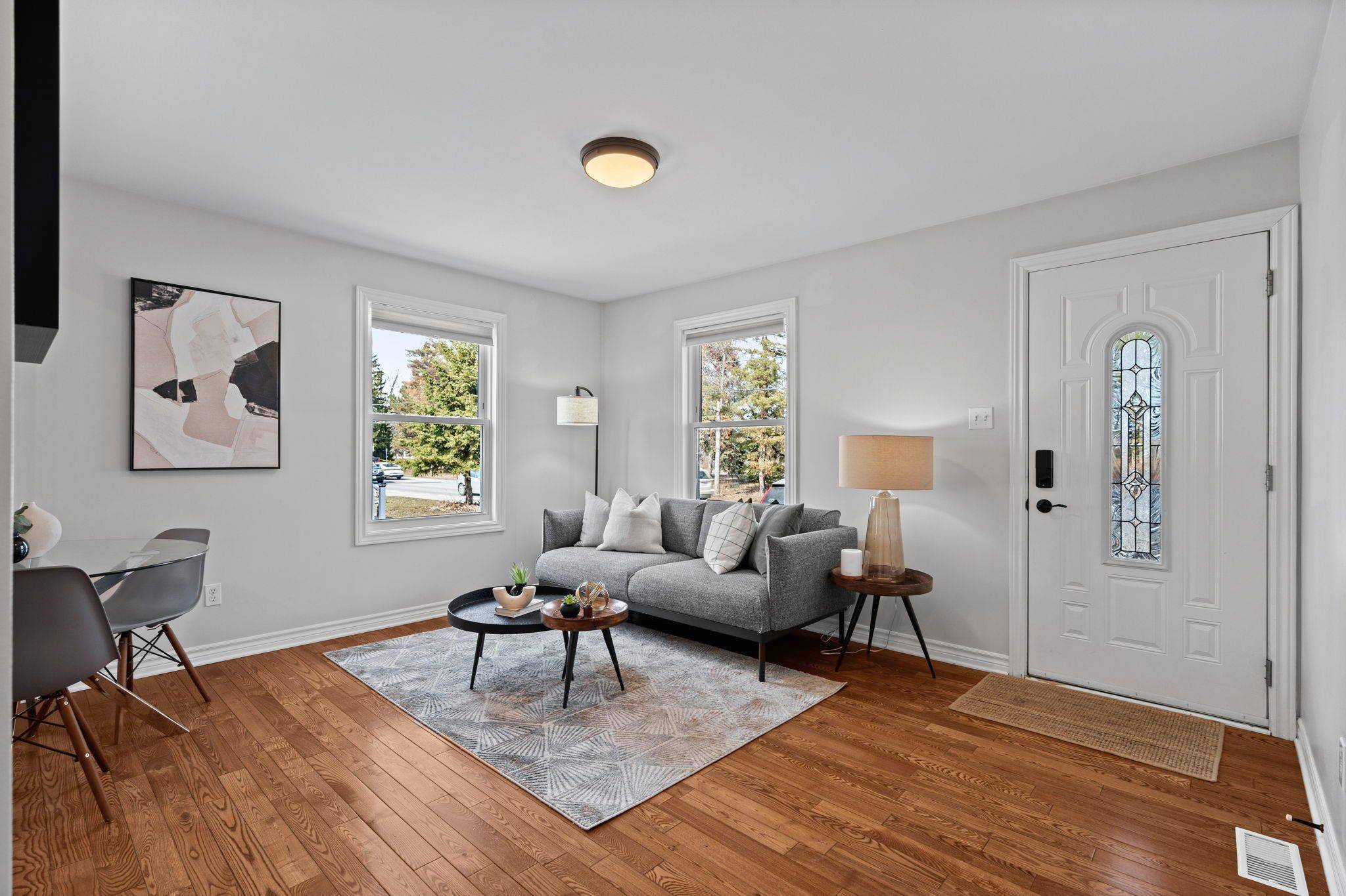 924 Fisher AVE, Carlington - Central Park, ON K1Z 6P4