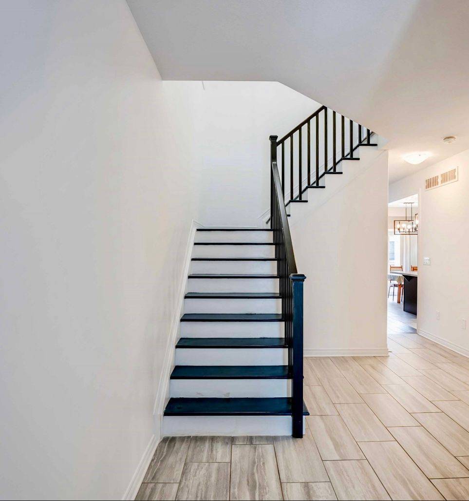 10 Bergenstein CRES, Pelham, ON L0S 1E6