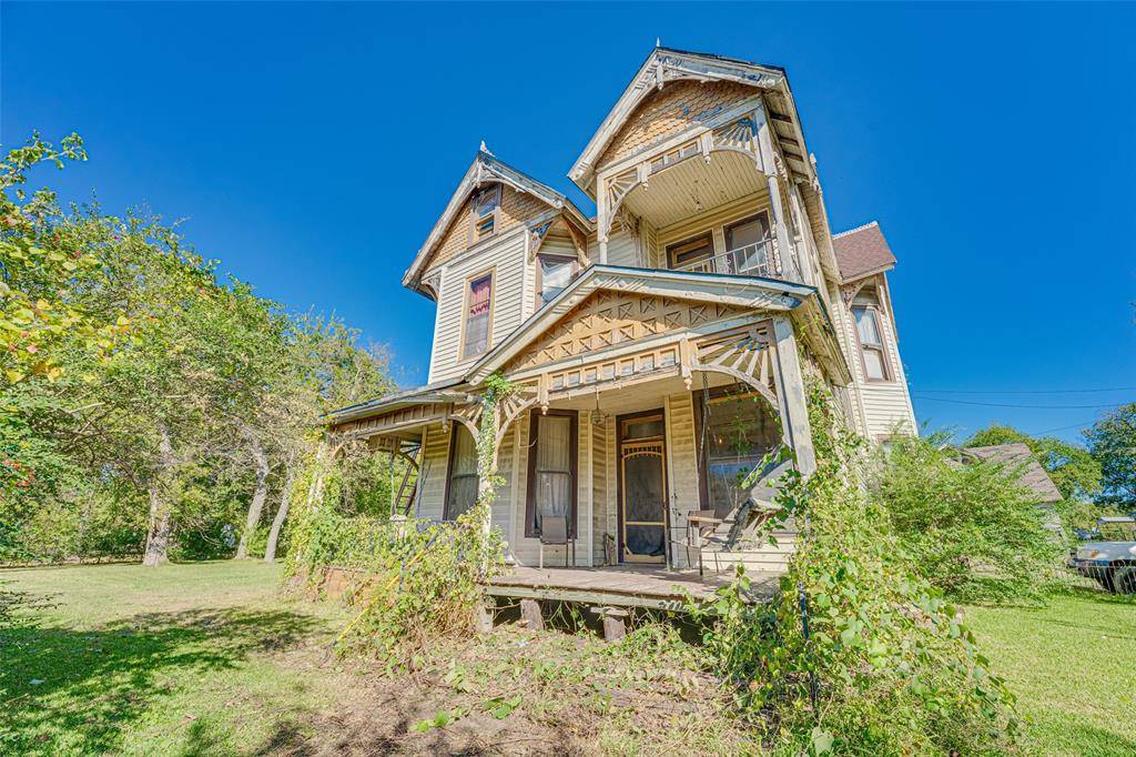 103 Stevens Street, Ladonia, TX 75449