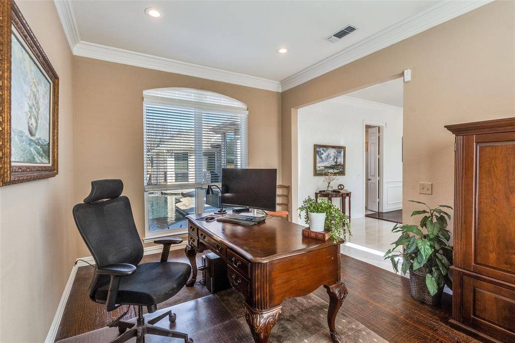 6733 Waterway Court, Plano, TX 75093