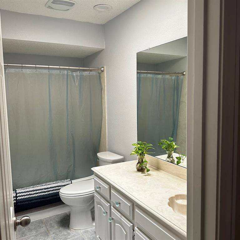 1307 Ponderosa Pine Lane, Carrollton, TX 75007