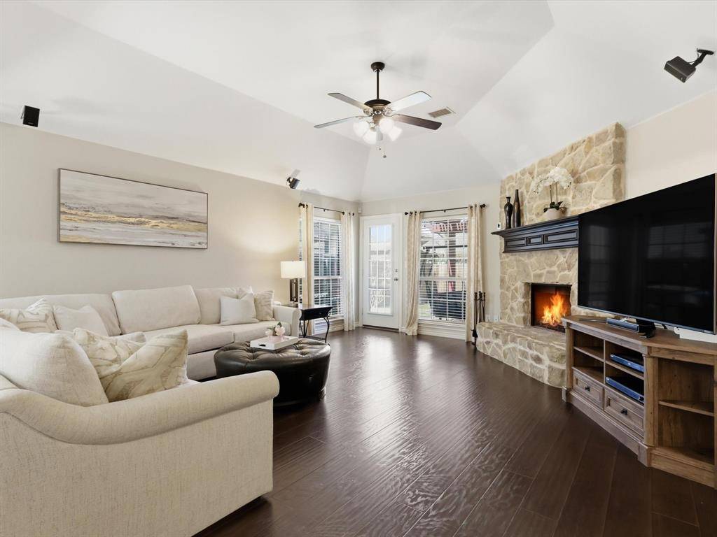 1309 Ocotillo Lane, Fort Worth, TX 76177