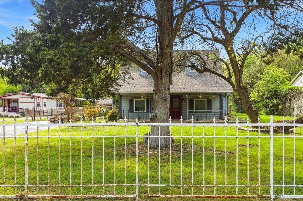 681 Mc Ada Drive, Midlothian, TX 76065