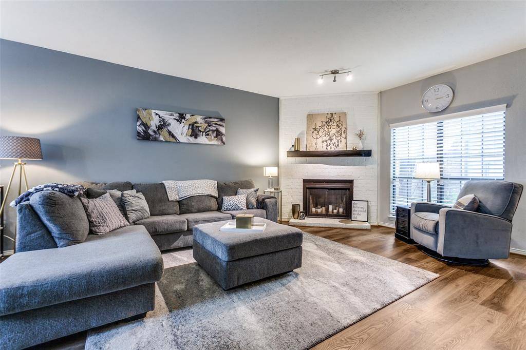 9910 Royal Lane #903, Dallas, TX 75231