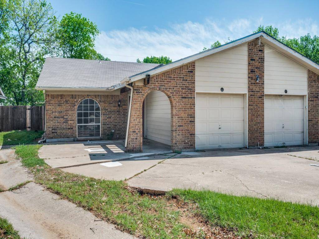 600 Billie Ruth Lane, Hurst, TX 76053