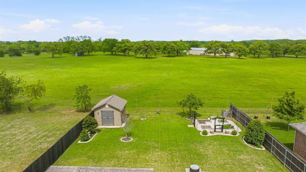 1021 Morningside Drive, Burleson, TX 76028