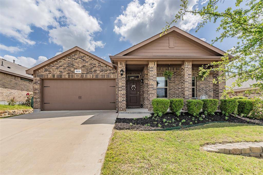 9929 Clemmons Road, Fort Worth, TX 76108