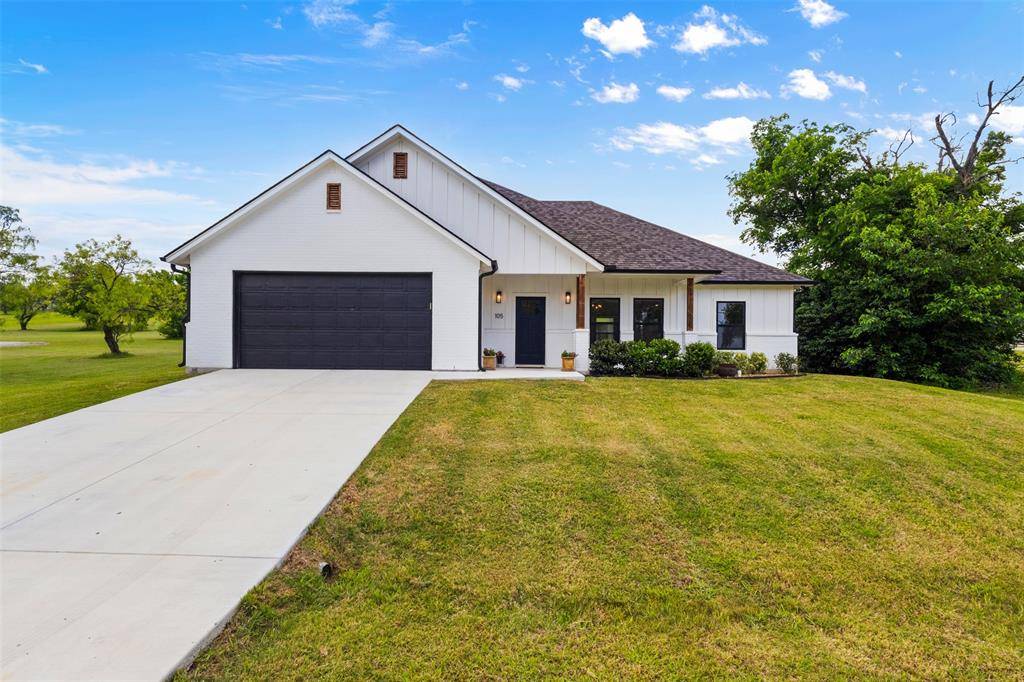 105 Runaway Bay Drive, Runaway Bay, TX 76426