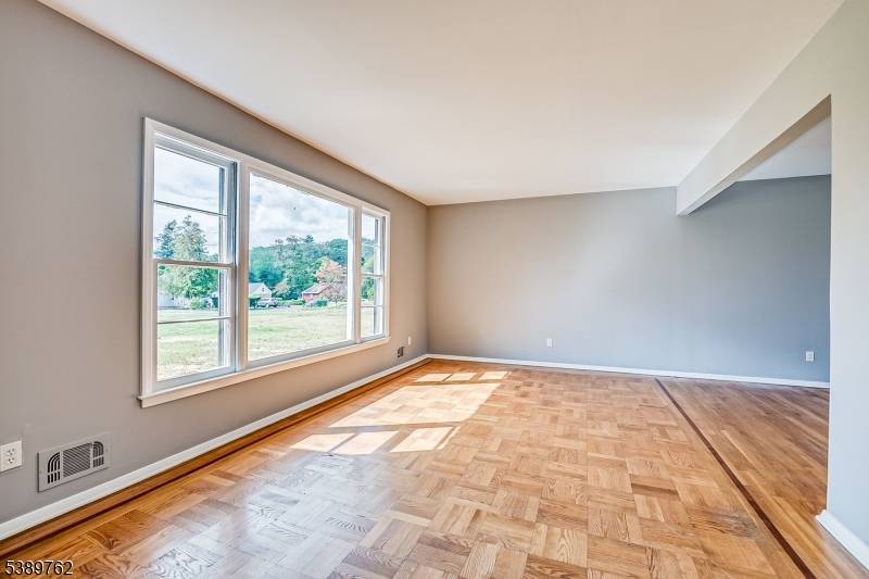 200 Maple Ave, North Plainfield Boro, NJ 07060