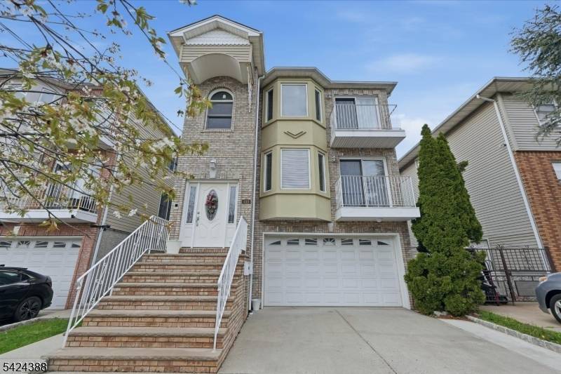 433 Linden Ave, Elizabeth City, NJ 07202