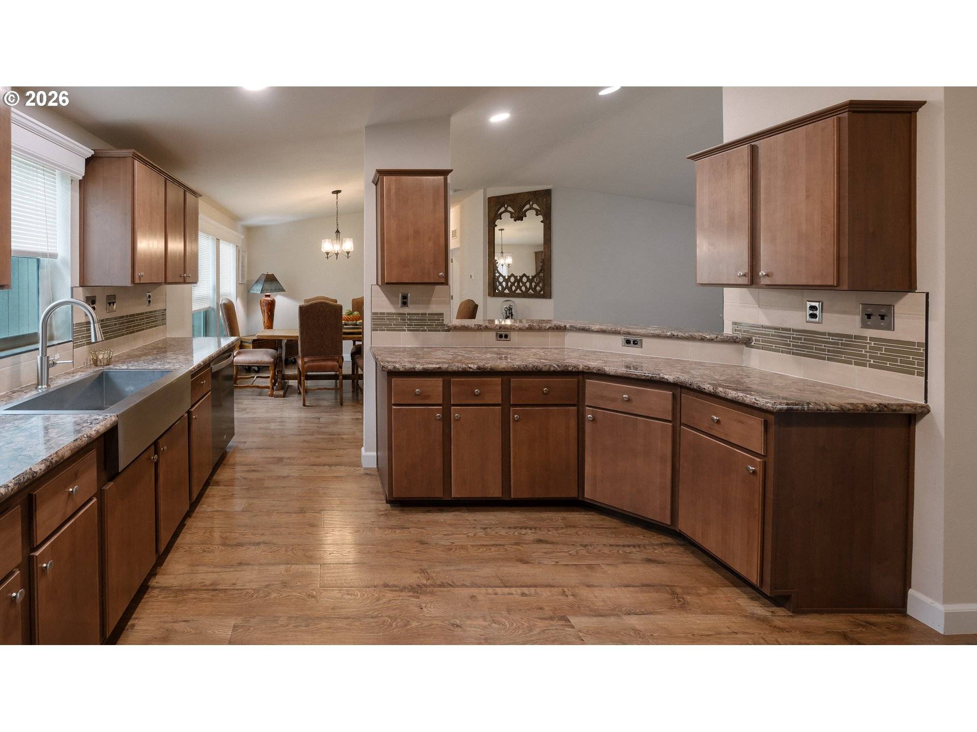 11520 SW ROYAL VILLA DR, Tigard, OR 97224