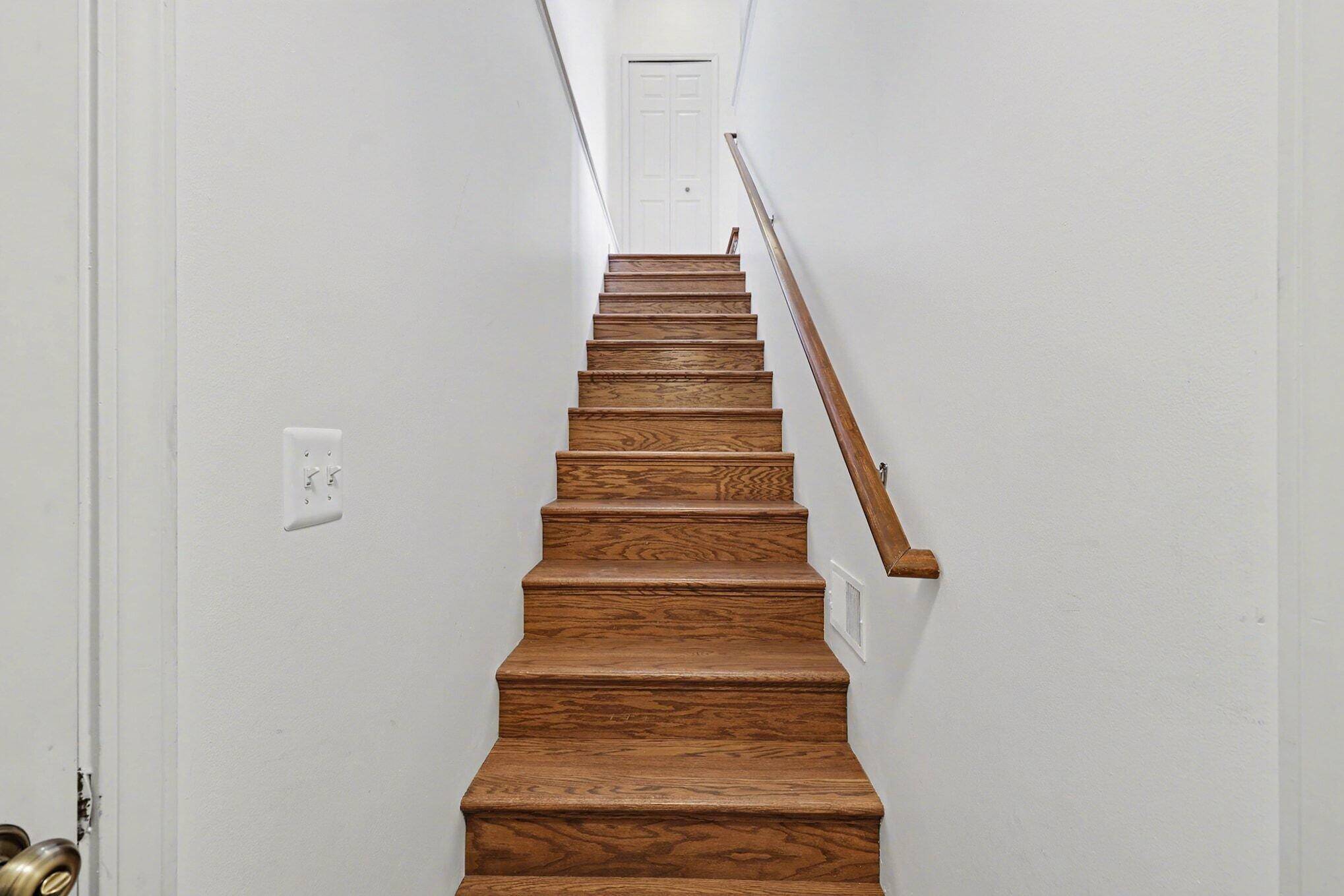 107 Commons CIR, Saline City, MI 48176