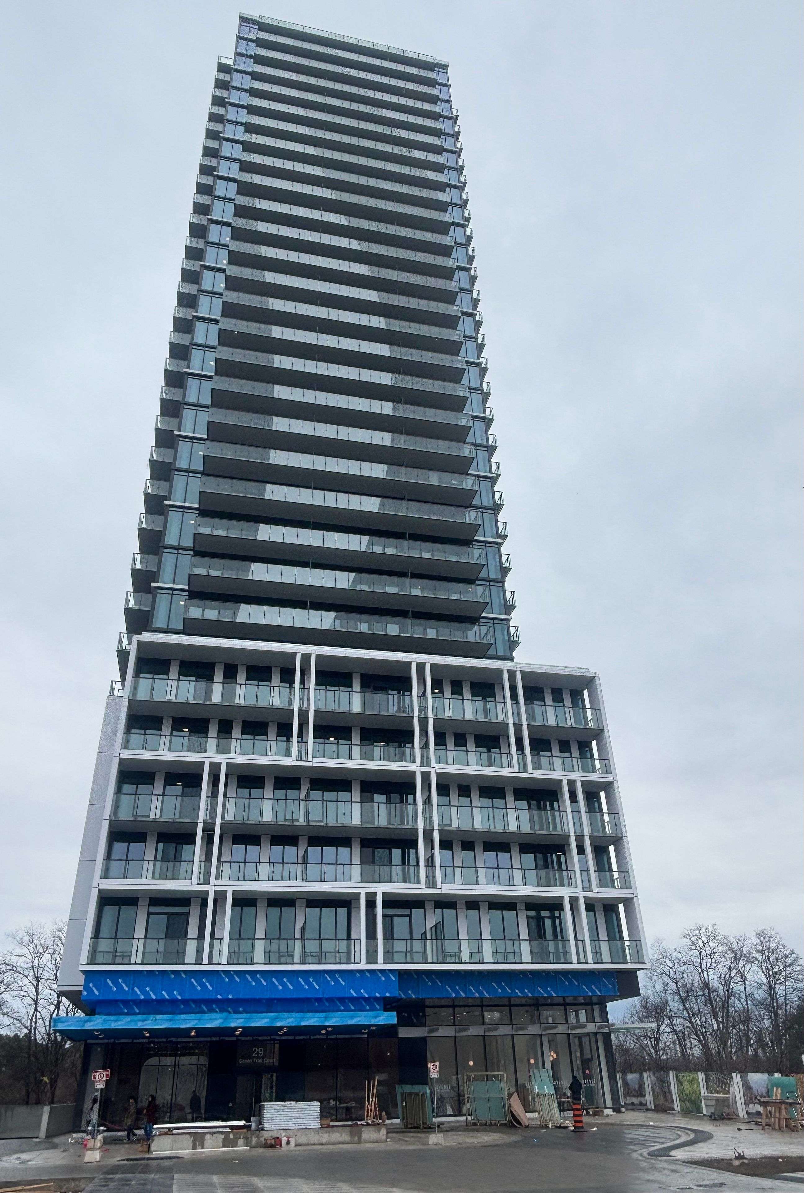 29 Green Trail CT #2103, Toronto C15, ON M2K 0J9