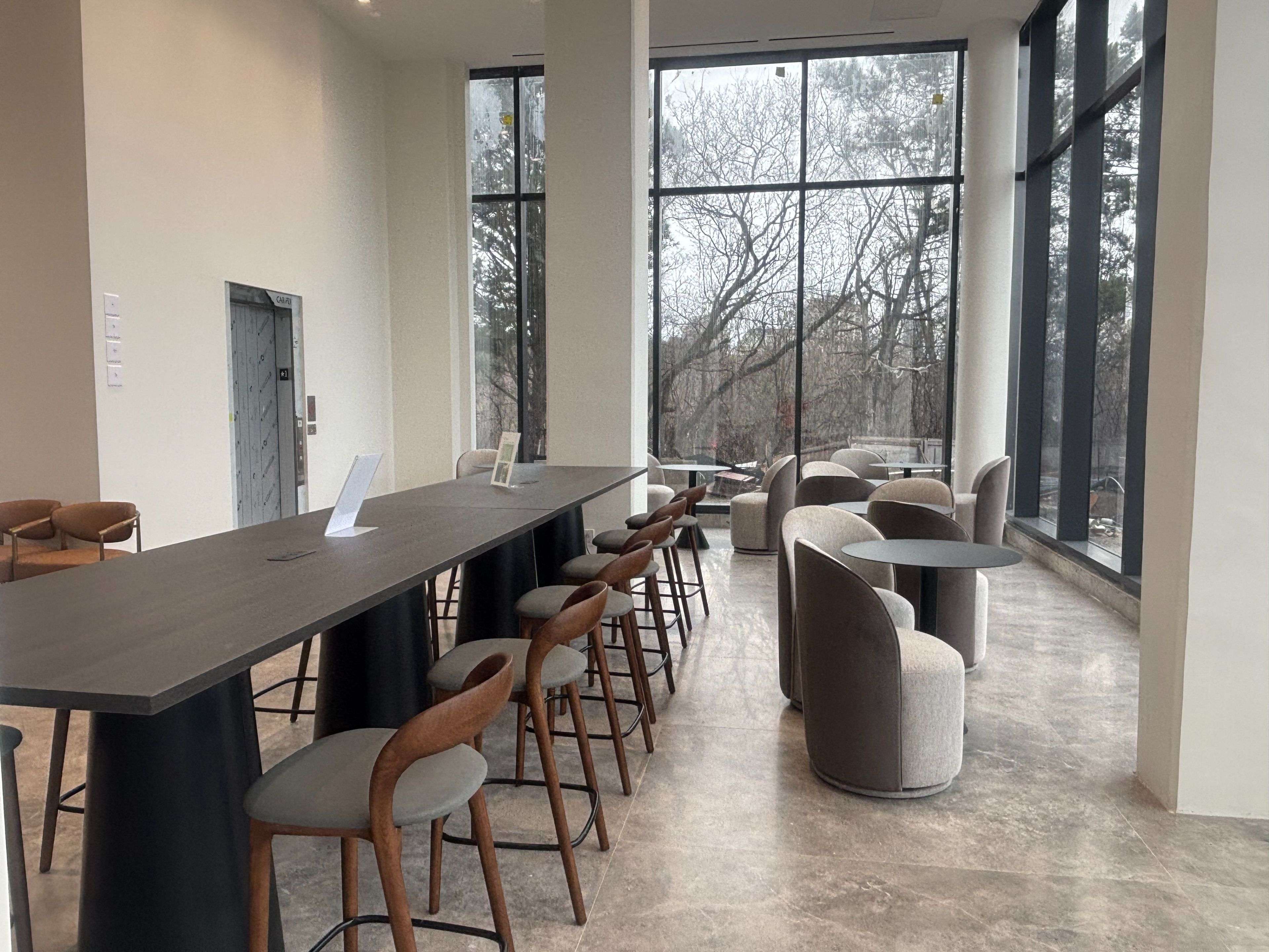 29 Green Trail CT #2103, Toronto C15, ON M2K 0J9