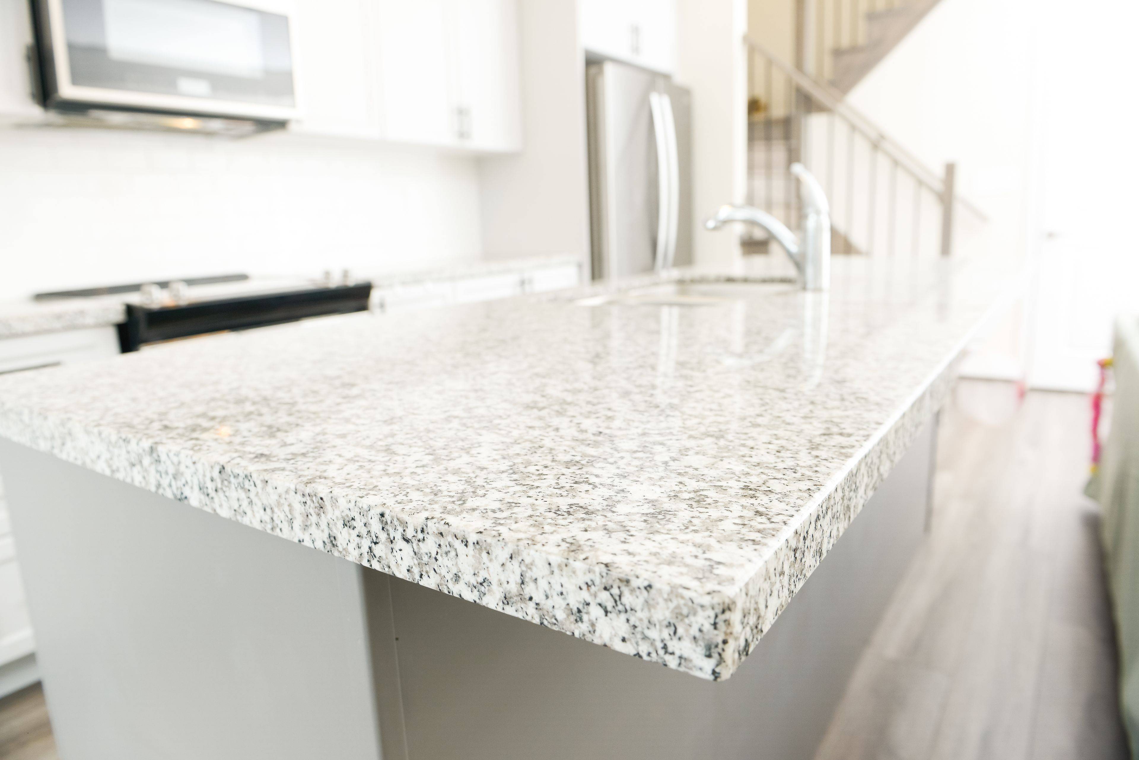 1593 Rose WAY #110, Milton, ON L9E 0J2