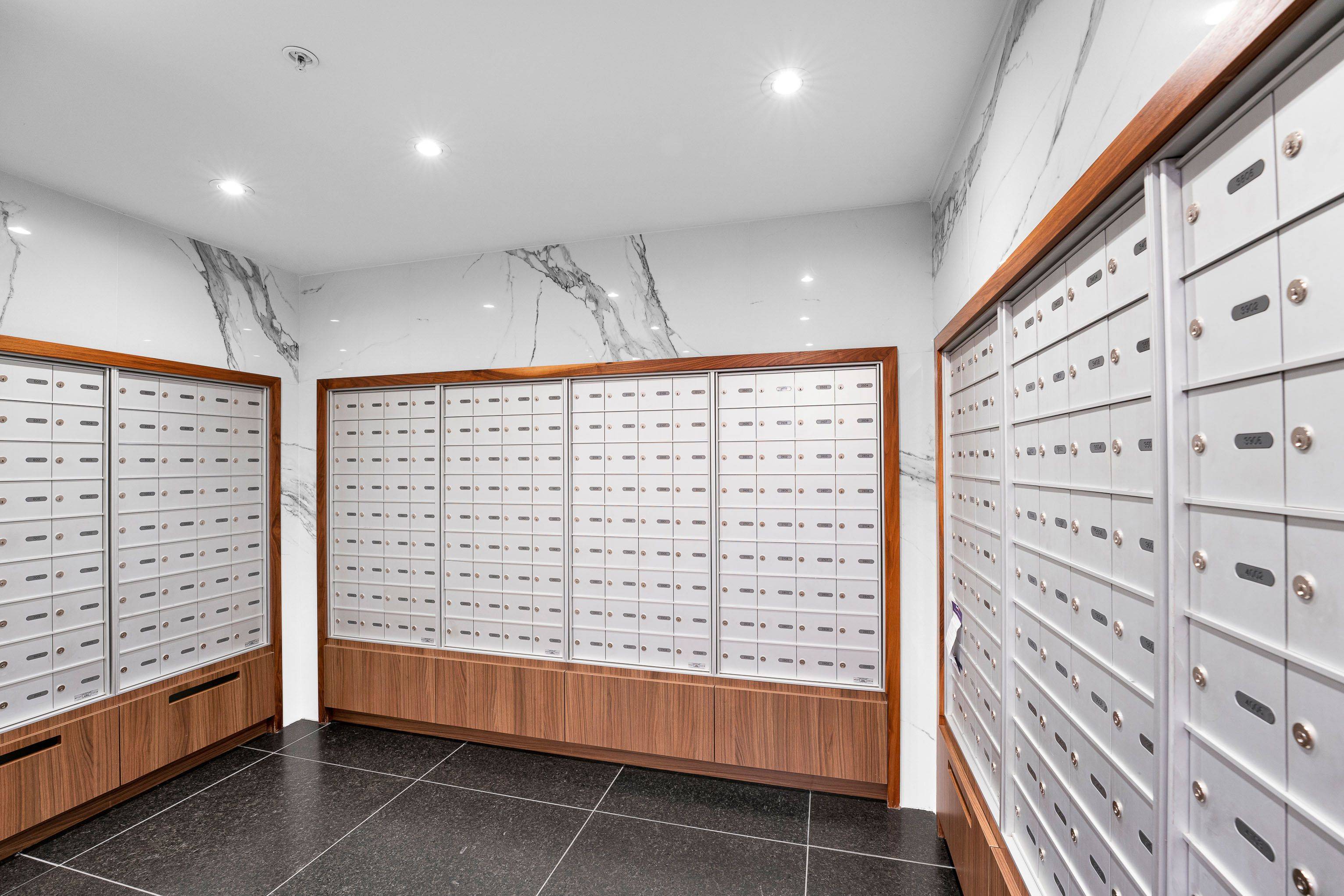 805 Carling AVE #1501, Dows Lake - Civic Hospital And Area, ON K1S 5W9