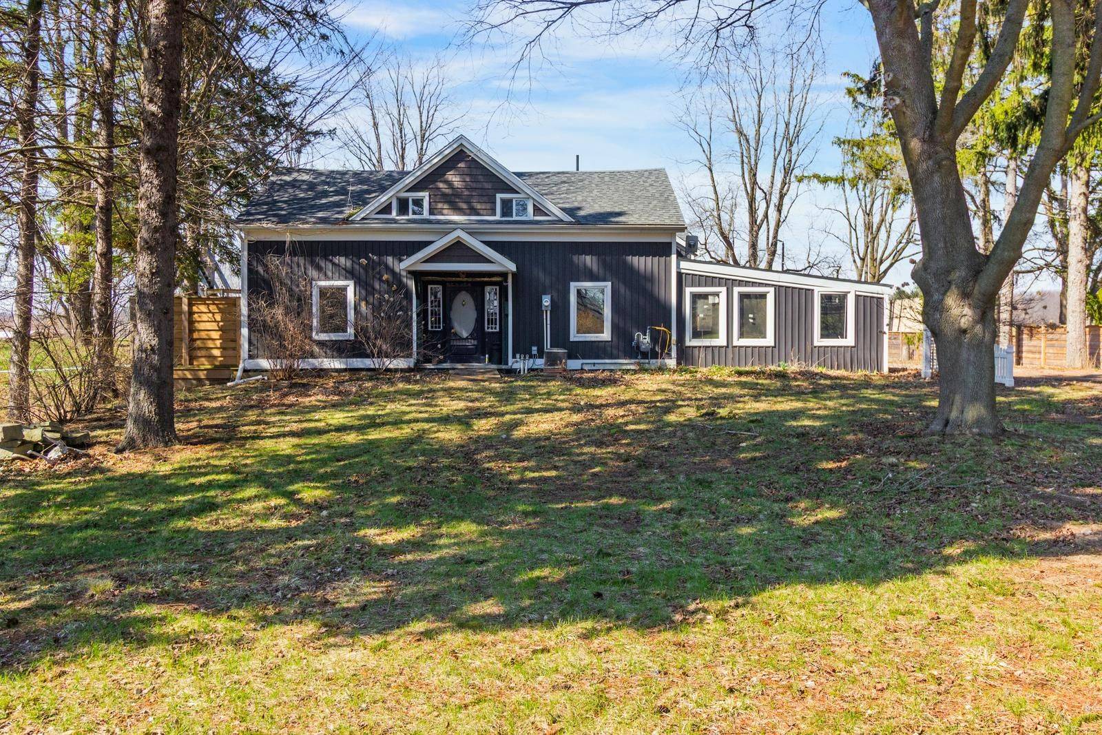 2163 Powerline RD W, Hamilton, ON L0R 1T0