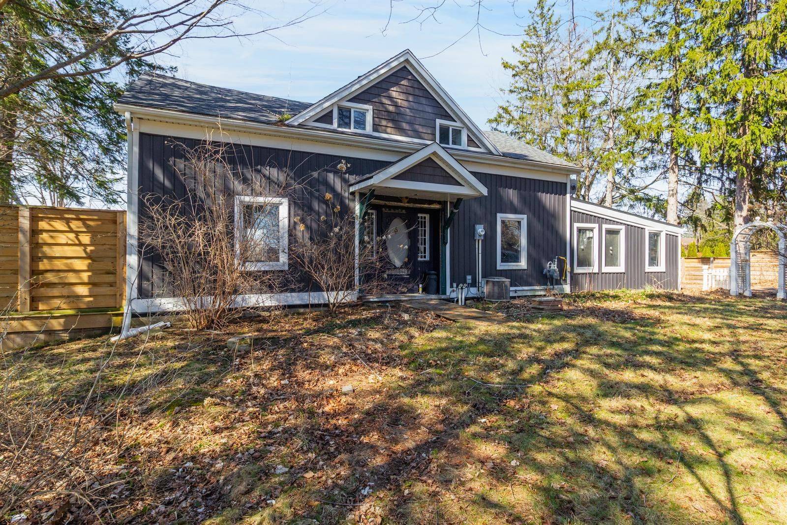 2163 Powerline RD W, Hamilton, ON L0R 1T0