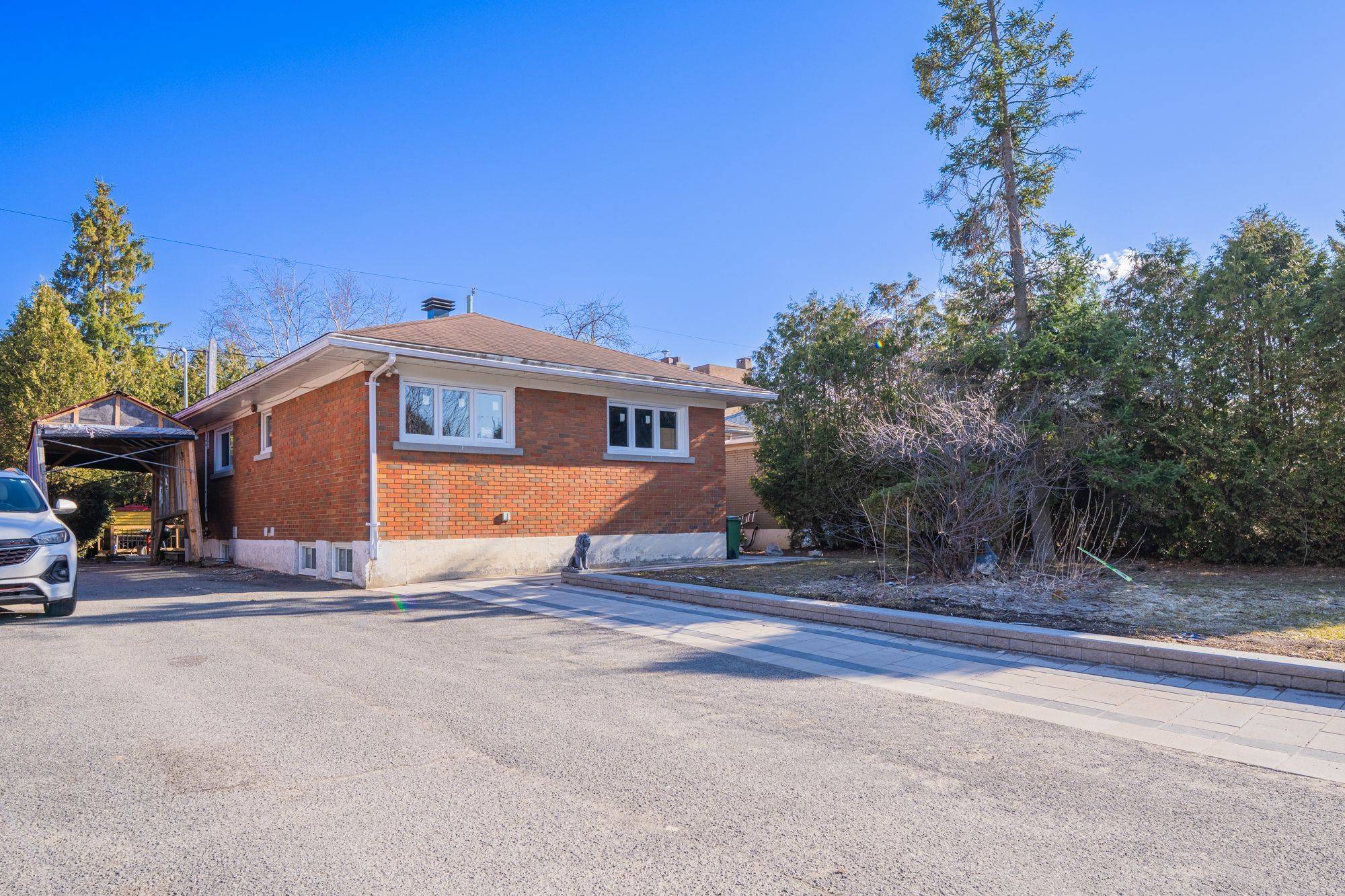 1746 - A Gage CRES, Belair Park - Copeland Park And Area, ON K2C 0Z9