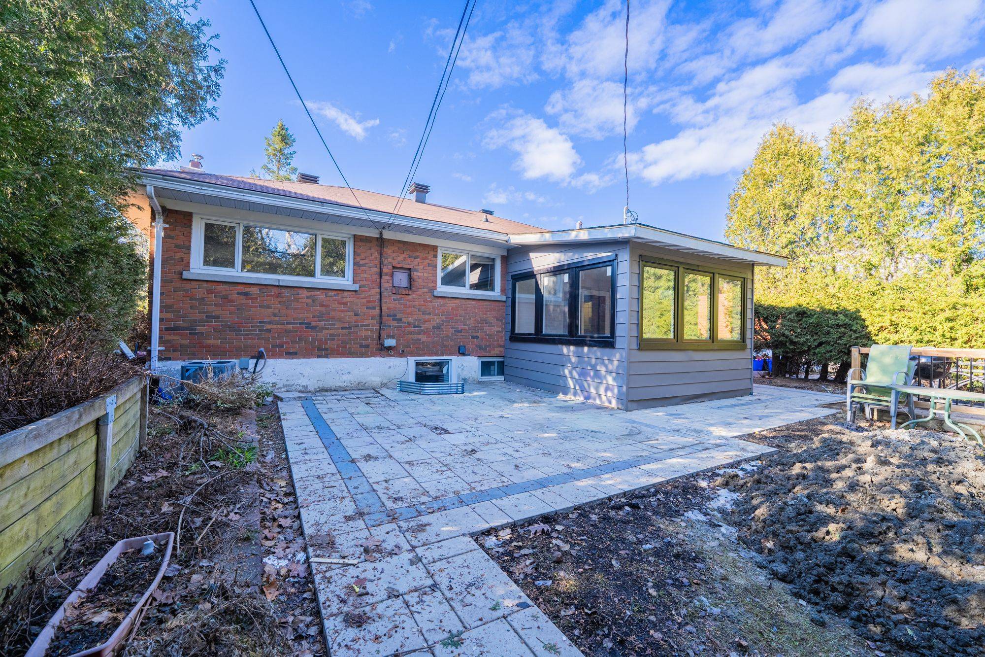 1746 - B Gage CRES, Belair Park - Copeland Park And Area, ON K2C 0Z9