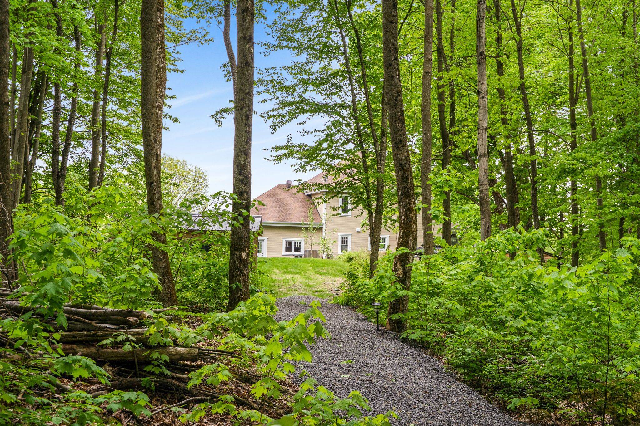 64 Radstock LN #5, Champlain, ON K6A 2R2