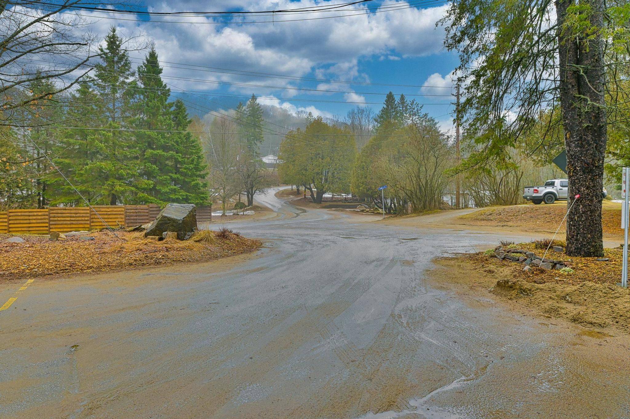 4 Lake AVE #307, Dysart Et Al, ON K0M 1S0