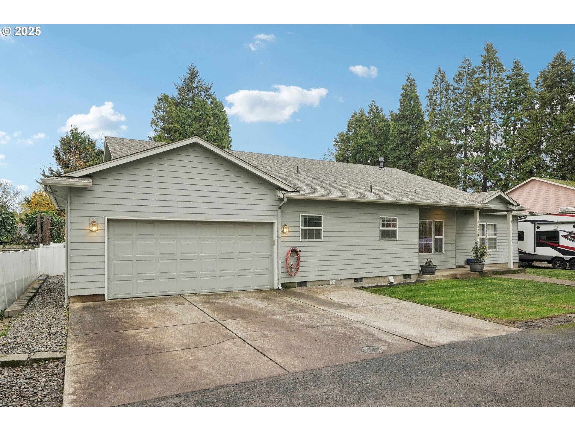 724 LOST LN, Keizer, OR 97303