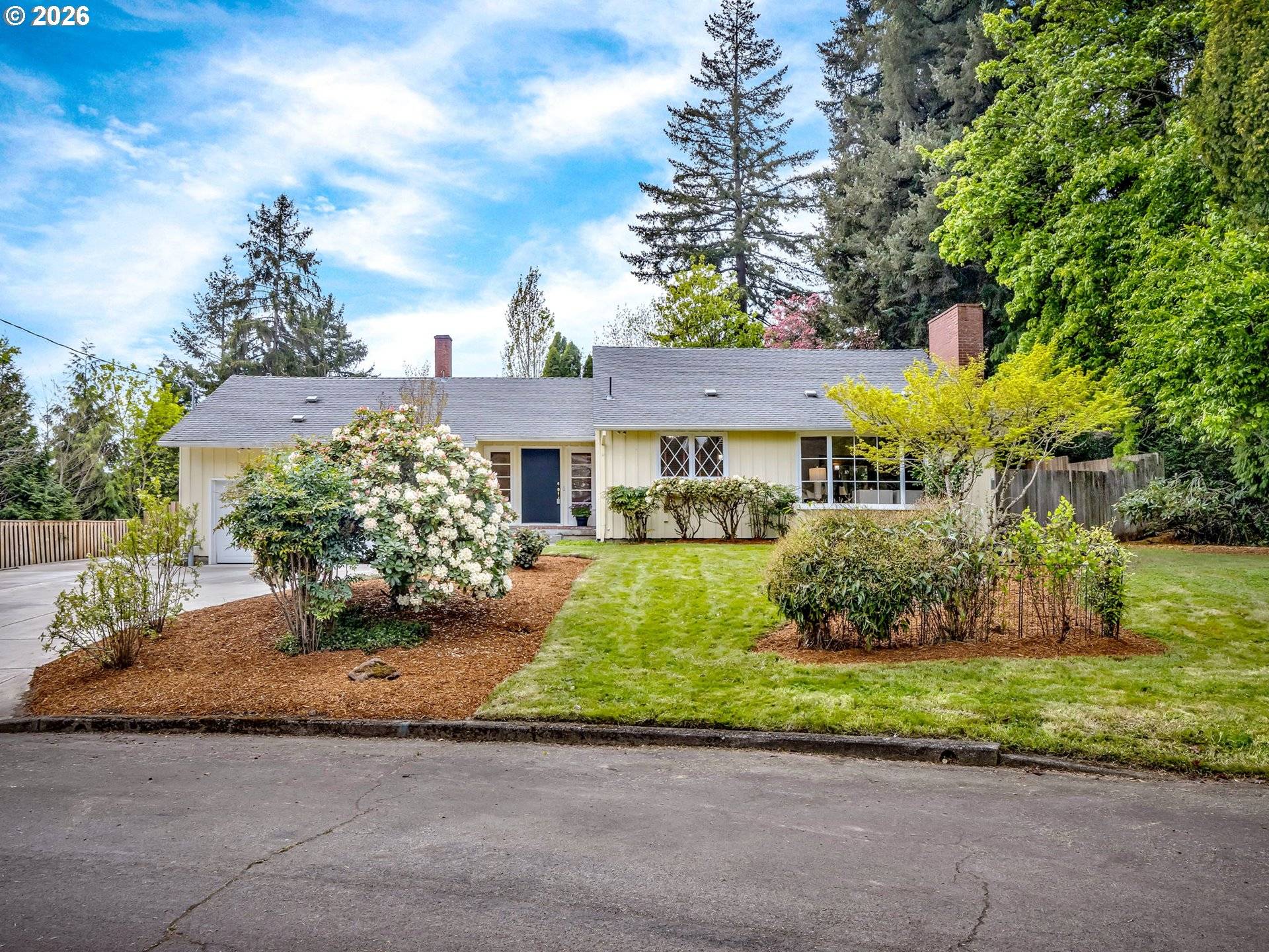 4585 SW Poplar Ln, Portland, OR 97225