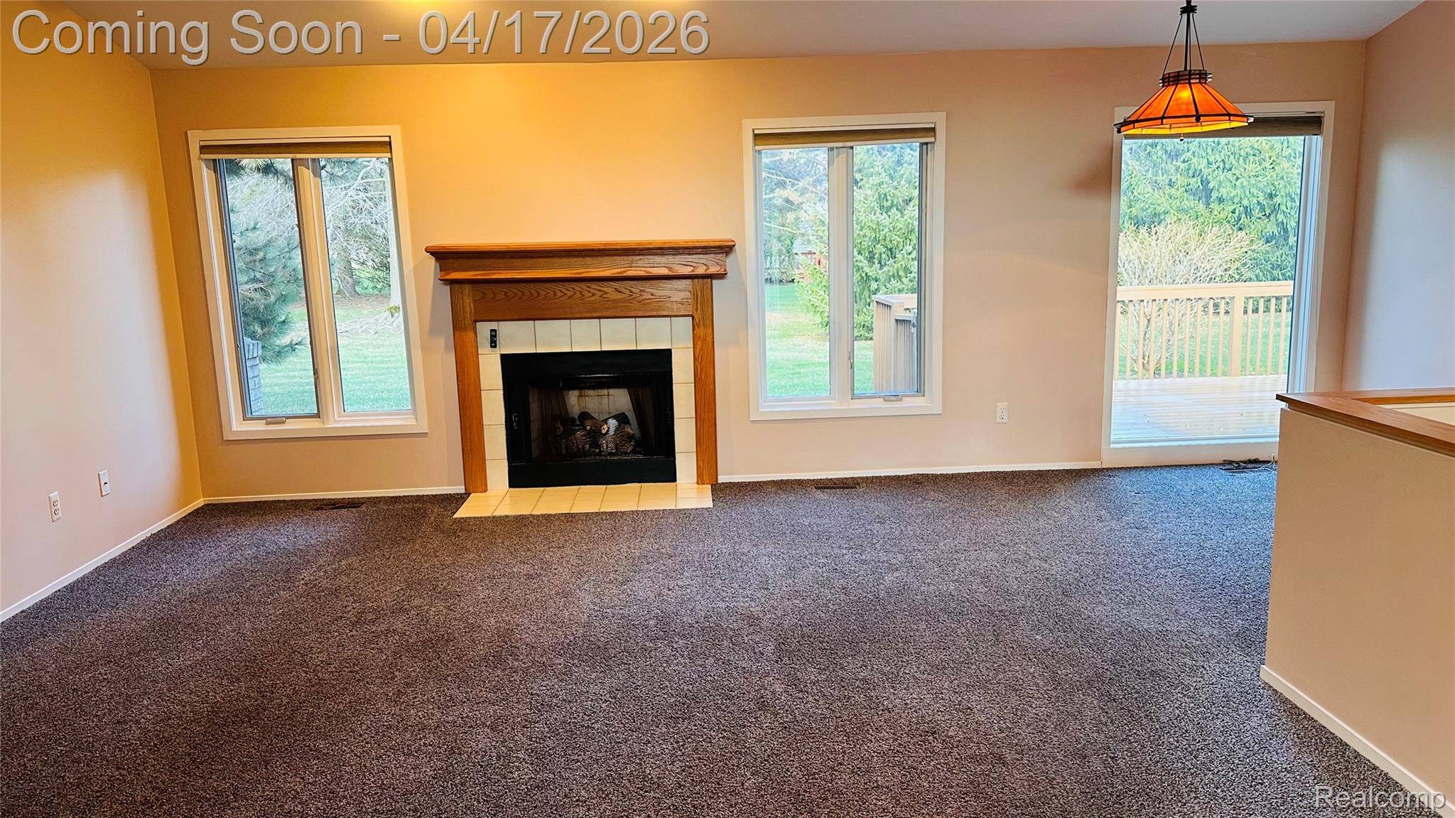 33779 VISTA DR, Farmington Hills, MI 48331