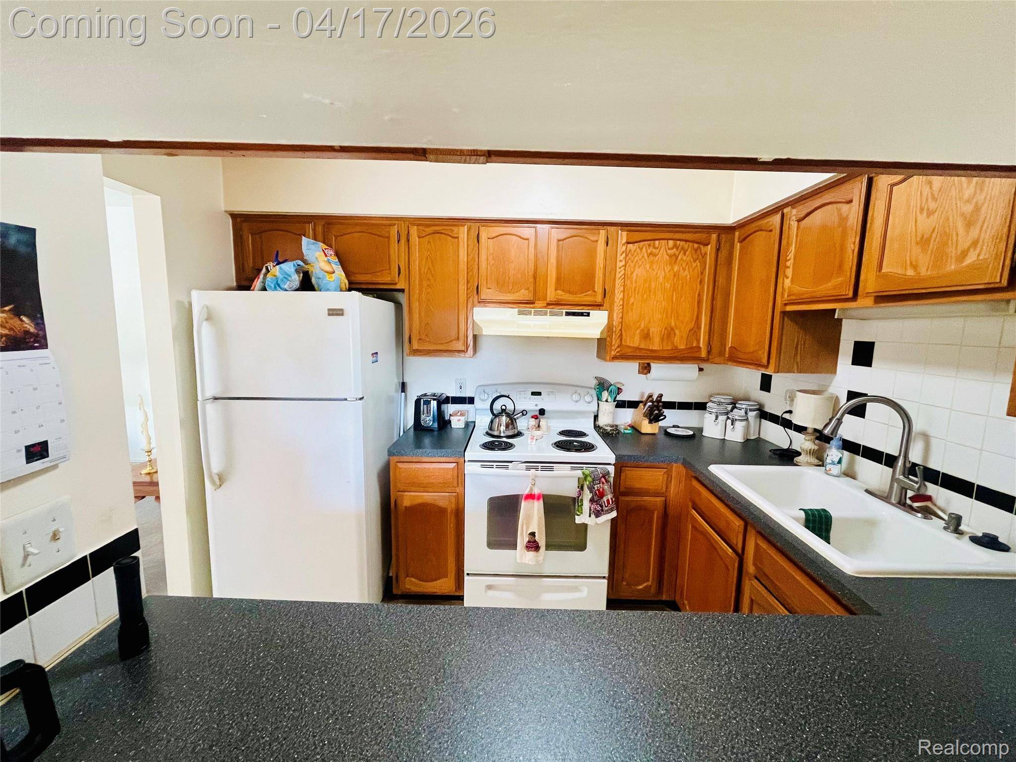 920 Saybrook #19, Waterford Charter Township, MI 48327