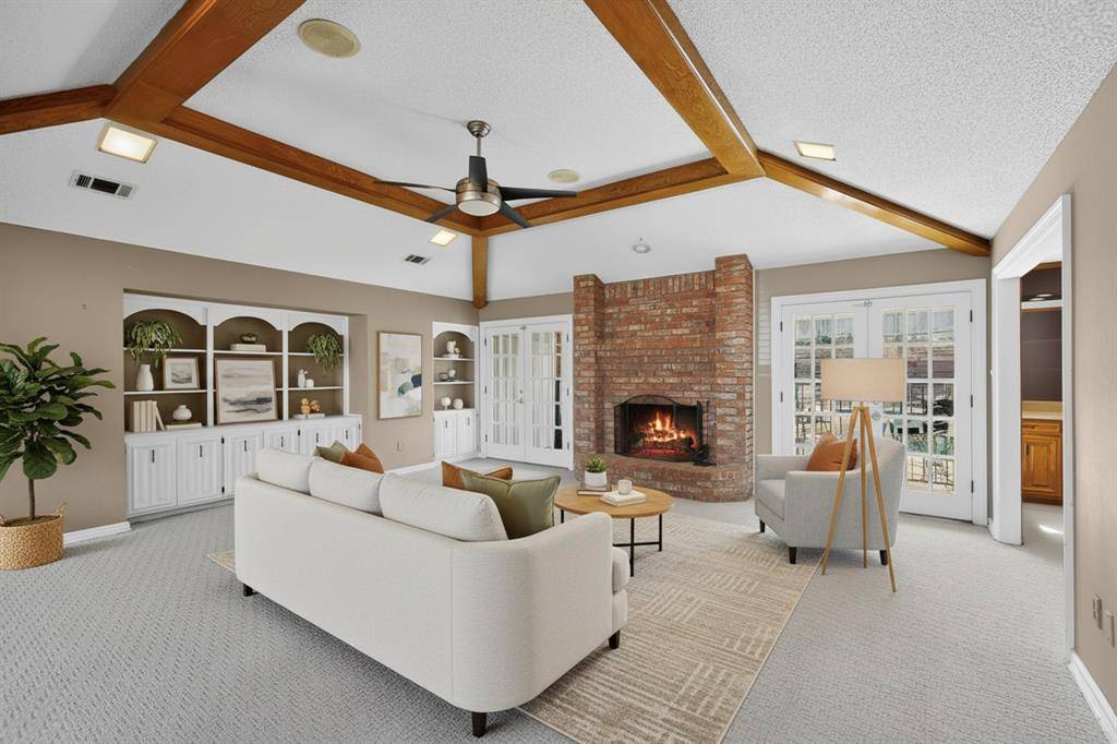 2704 BRIARBROOK Court, Arlington, TX 76006