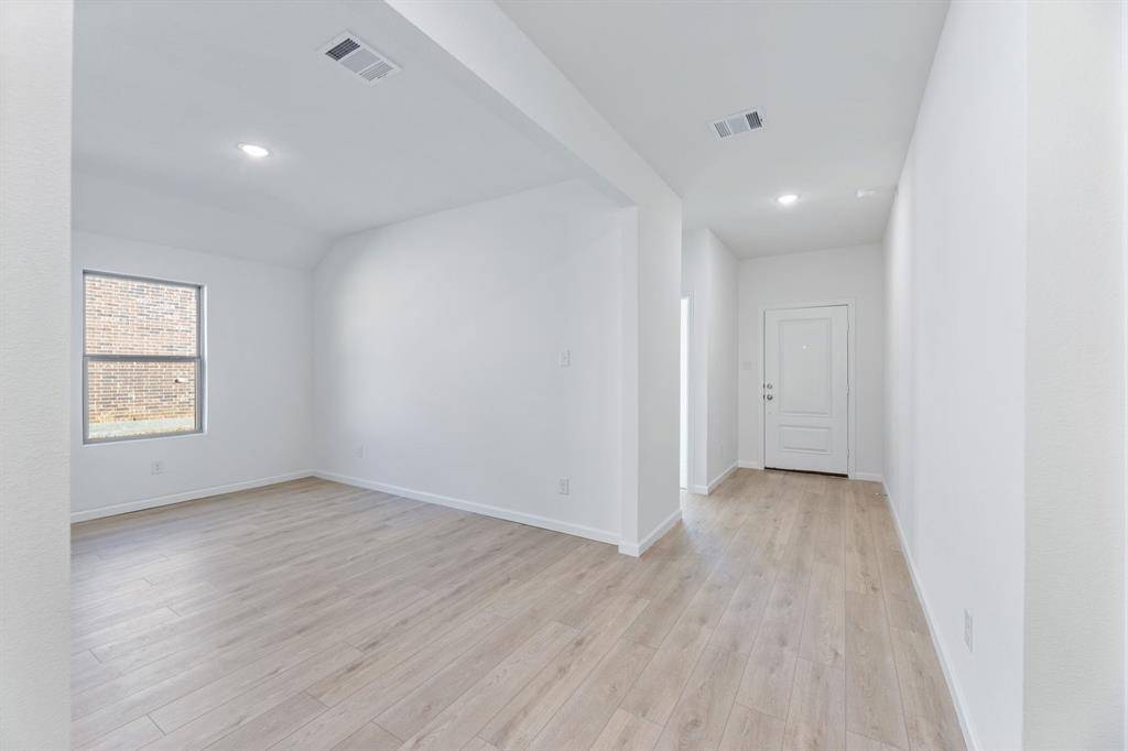 2541 Canadian Way, Crandall, TX 75114