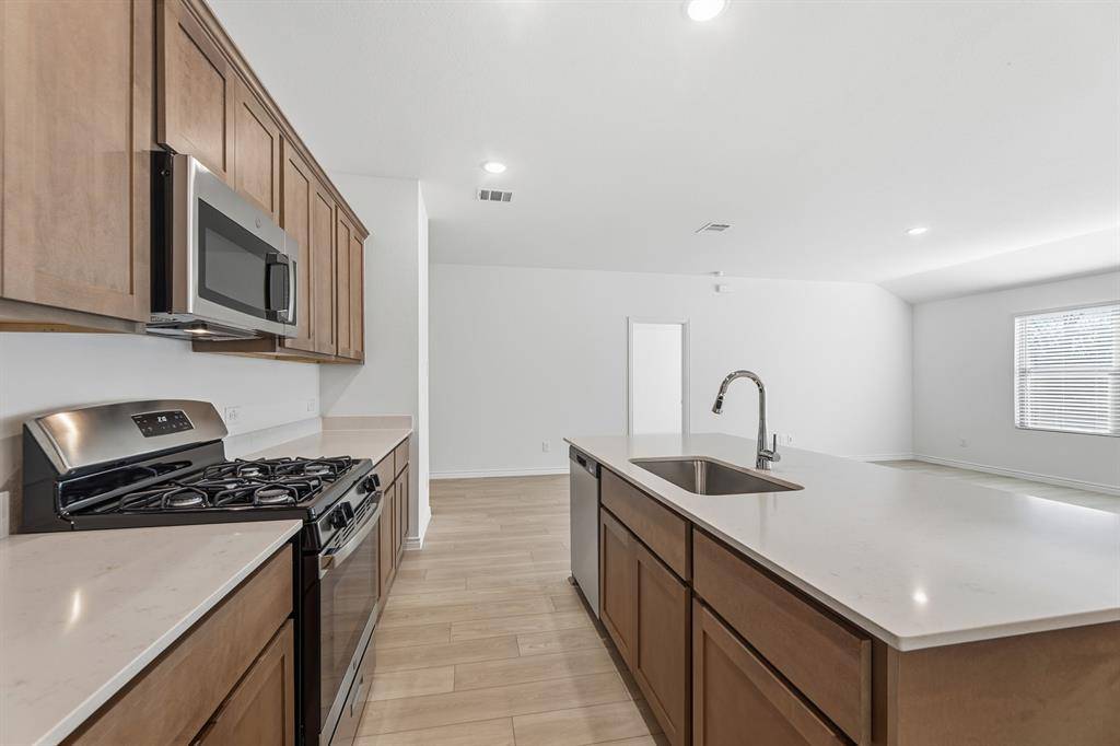 2539 Canadian Way, Crandall, TX 75114