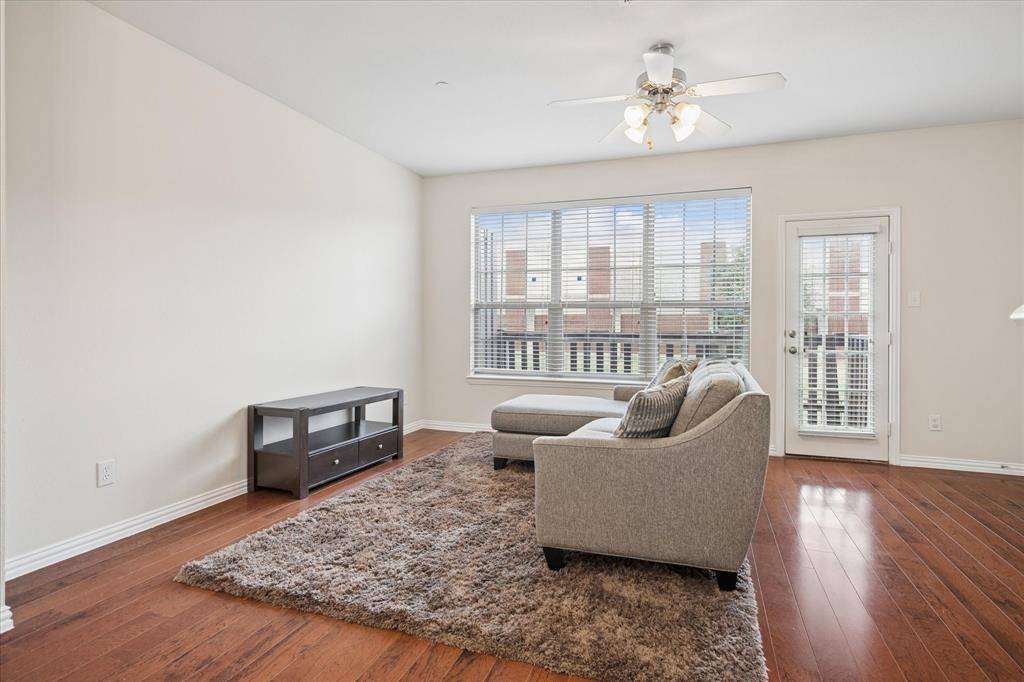 1459 Chase Lane, Irving, TX 75063