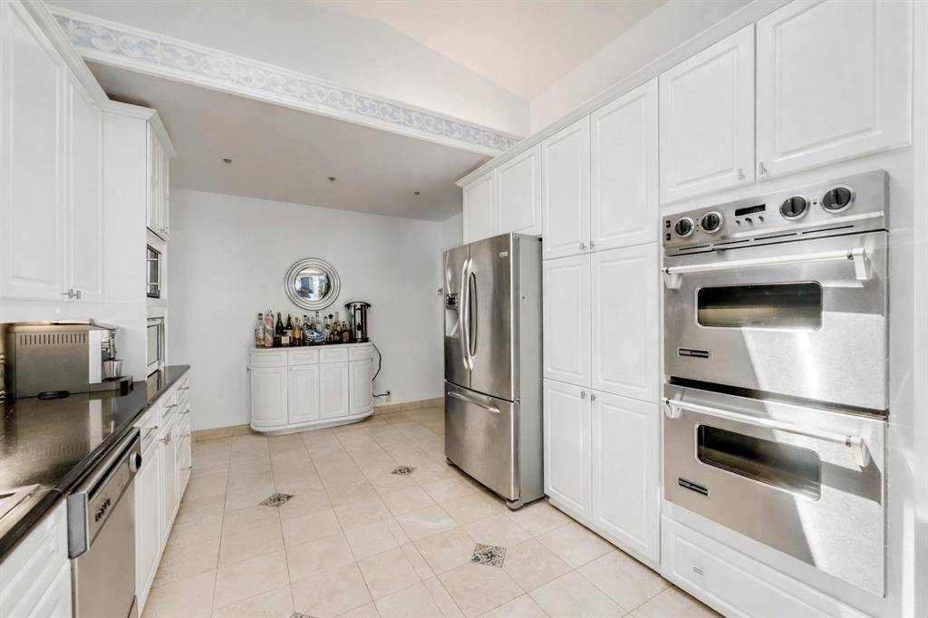 4330 Rawlins Street, Dallas, TX 75219