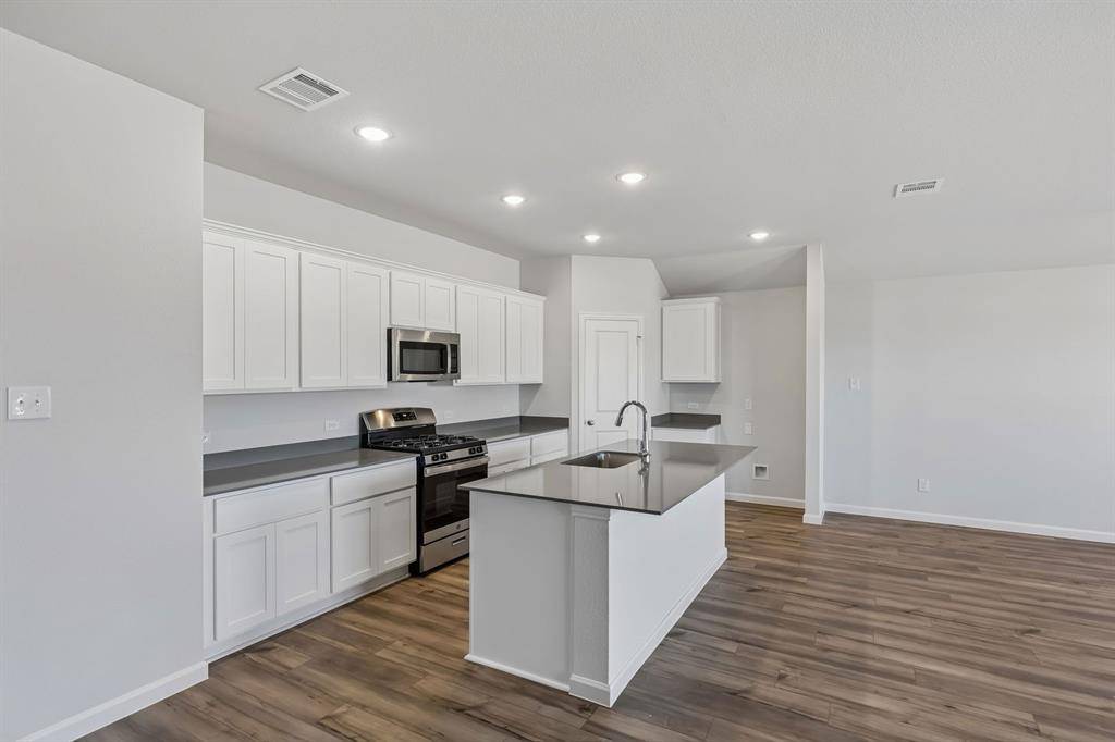 2536 Canadian Way, Crandall, TX 75114