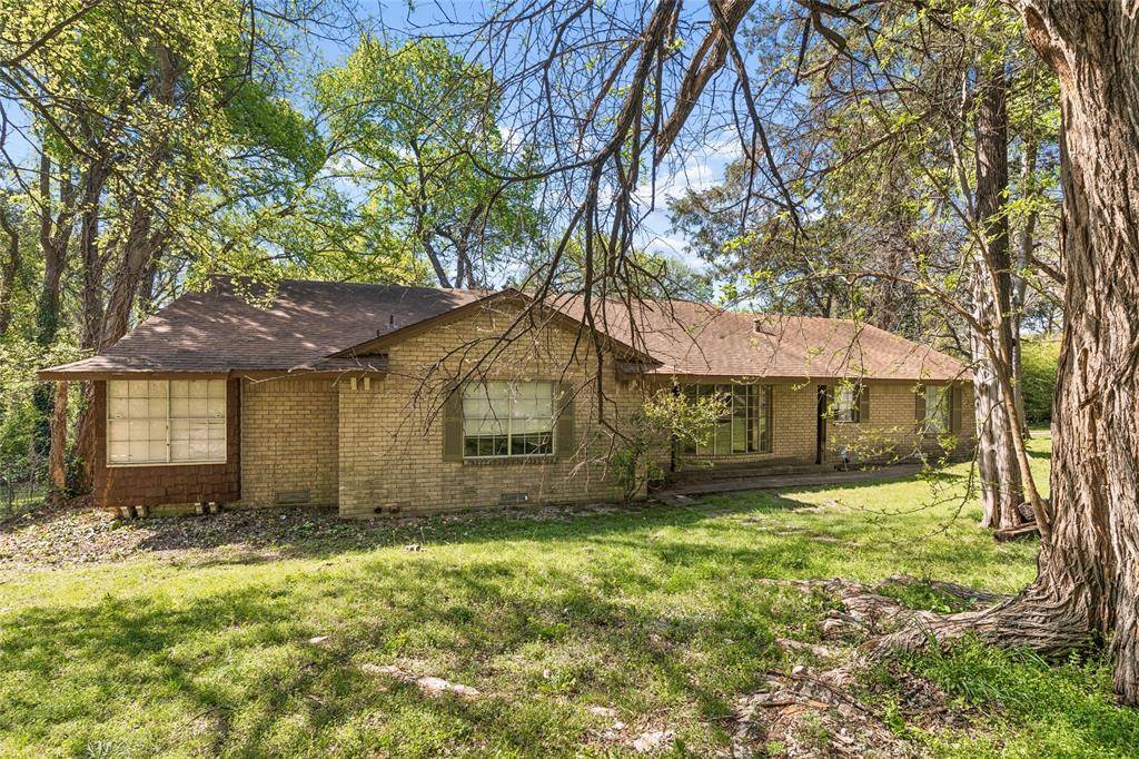 2810 Gladiolus Lane, Dallas, TX 75233