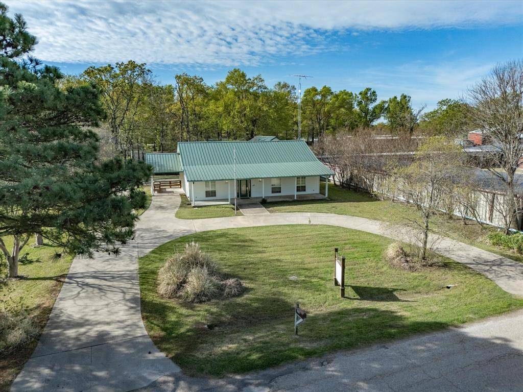 202 County Road 1558, Alba, TX 75410