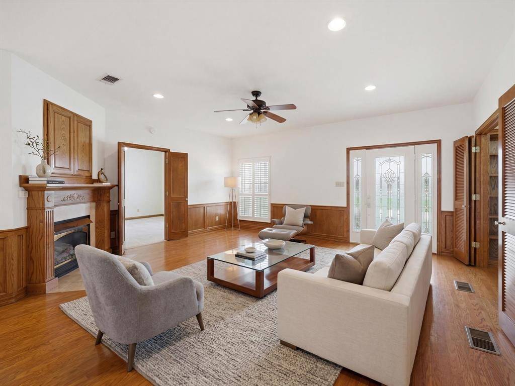 202 County Road 1558, Alba, TX 75410